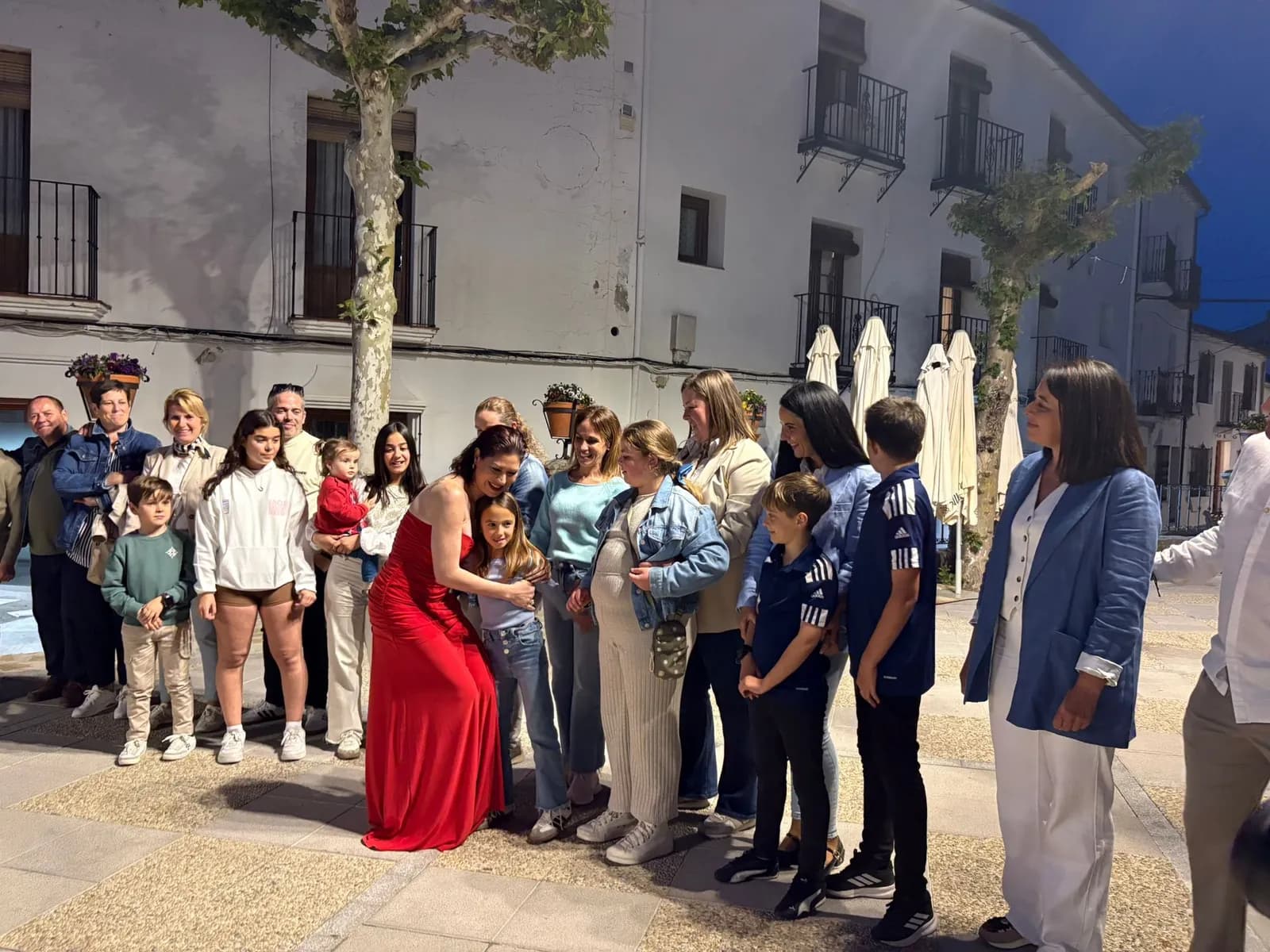 Grazalema se convierte en el escenario del amor: Así fue el rodaje del spot de 'La Noche Romántica' con la cantante Tamara