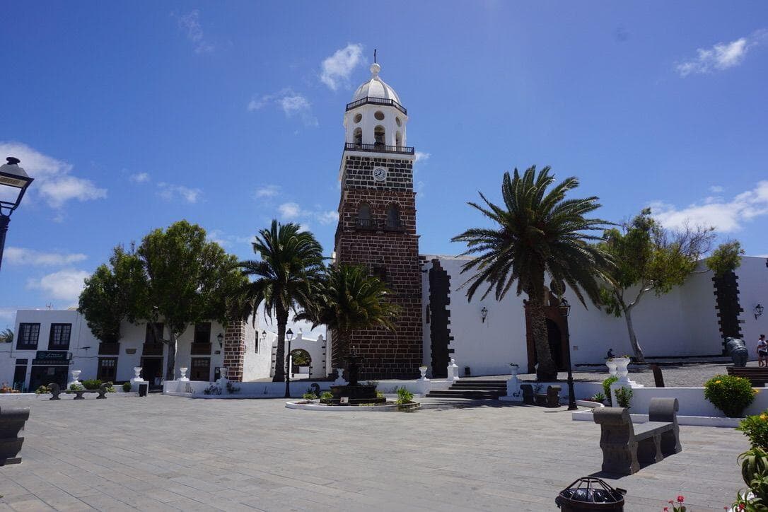 Teguise: Cuna de la Historia Canaria, Entre la Cultura Aborigen y la Conquista Europea