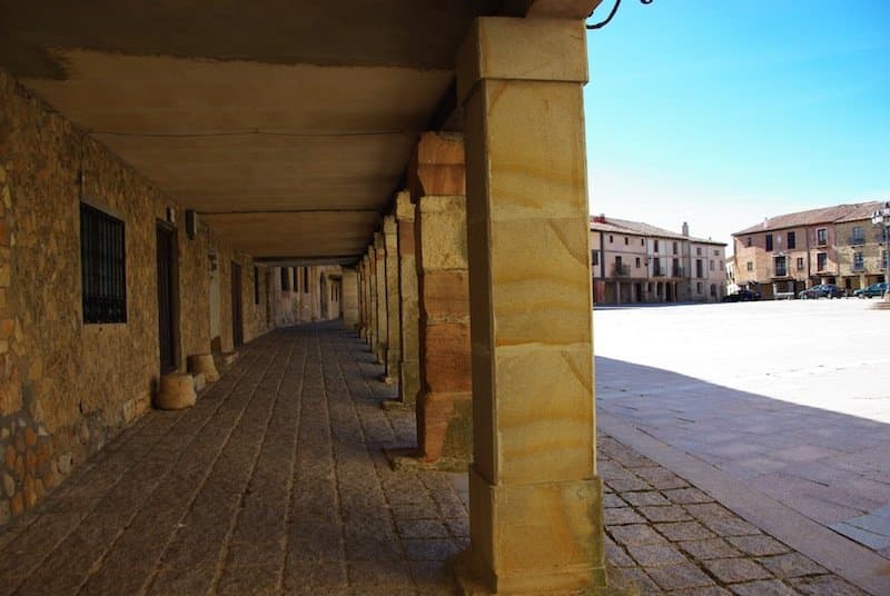 Un Recorrido por la Historia y la Cultura de los Pueblos Fronterizos